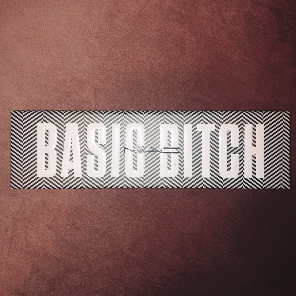 Mac eye shadow palette